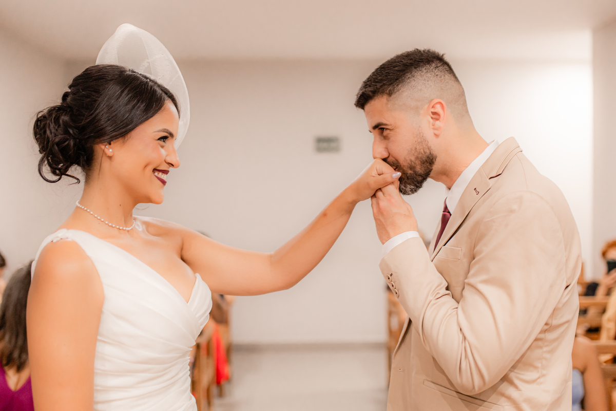 Casamento Civil Noiva Noivos Amor Emoção Vestido de Noiva