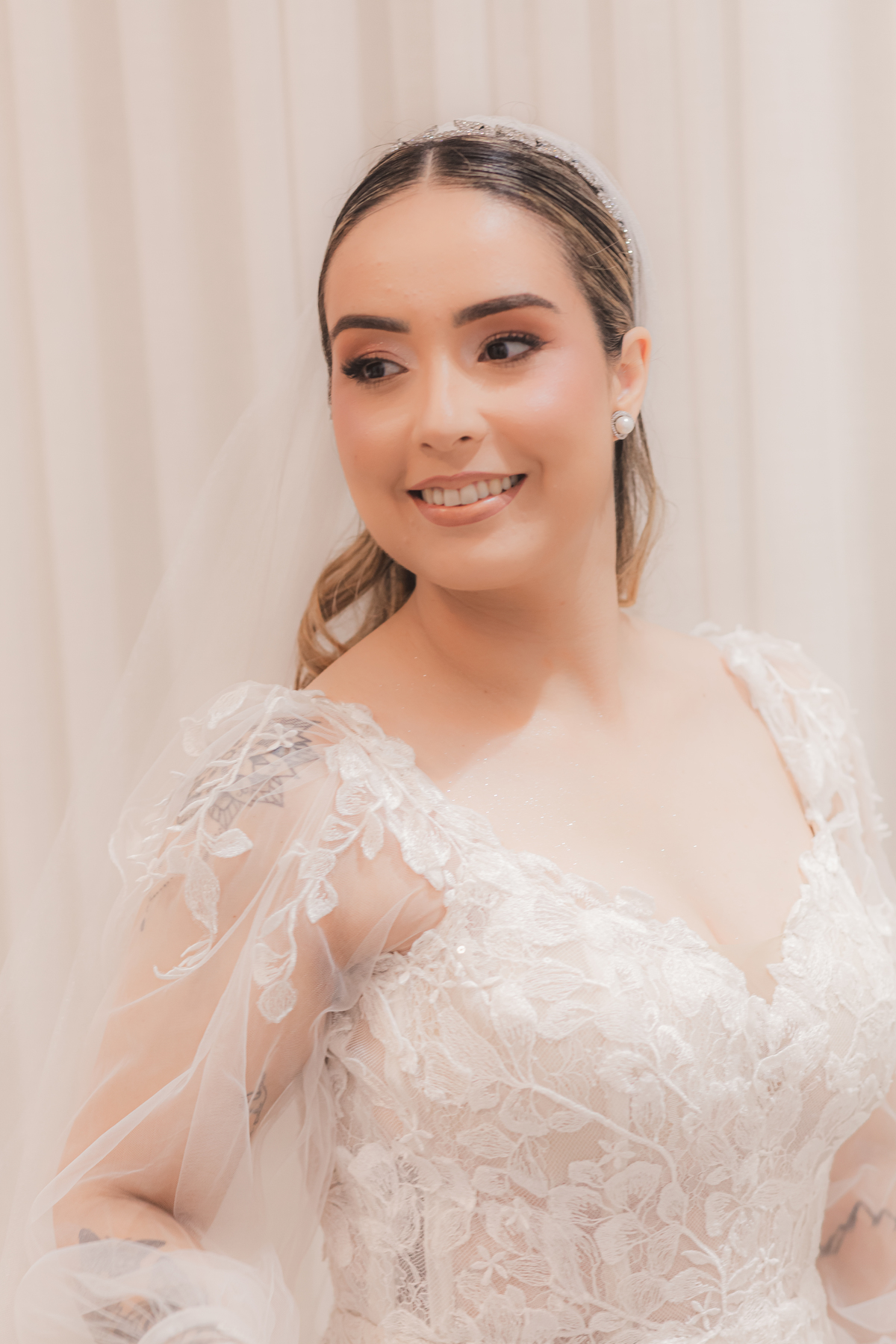 Making Of Noiva, Maquiagem Noiva, Emoção, Vestido de Noiva, Casamento, Sorrisos, Inesquecível