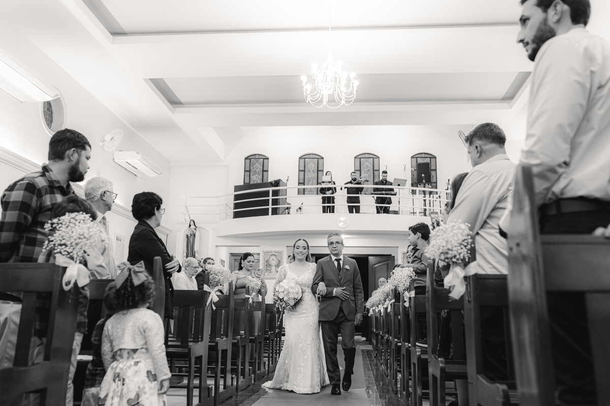 Casamento, Noiva, Emoção, Vestido de Noiva, Casamento, Sorrisos, Inesquecível, Luxo, Igreja, Tradicional, Glamour