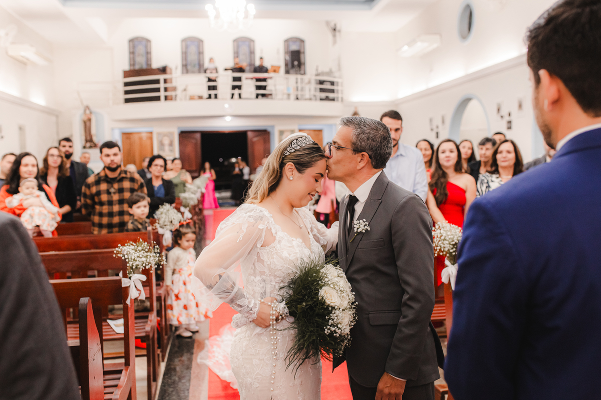 Casamento, Noiva, Emoção, Vestido de Noiva, Casamento, Sorrisos, Inesquecível, Luxo, Igreja, Tradicional, Glamour
