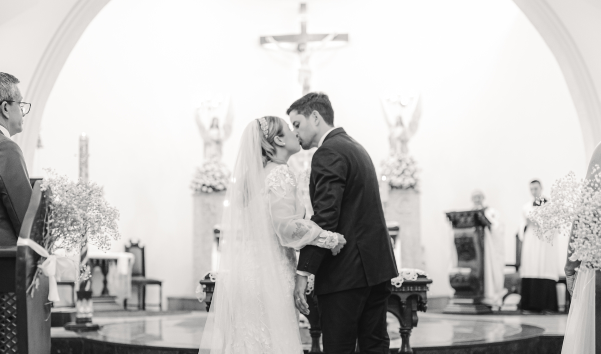 Casamento, Noiva, Emoção, Vestido de Noiva, Casamento, Sorrisos, Inesquecível, Luxo, Igreja, Tradicional, Glamour