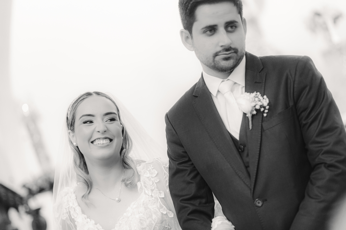 Casamento, Noiva, Emoção, Vestido de Noiva, Casamento, Sorrisos, Inesquecível, Luxo, Igreja, Tradicional, Glamour