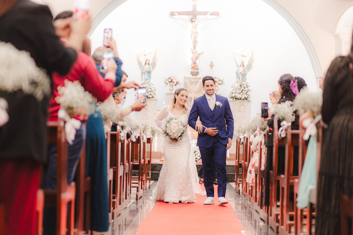 Casamento, Noiva, Emoção, Vestido de Noiva, Casamento, Sorrisos, Inesquecível, Luxo, Igreja, Tradicional, Glamour