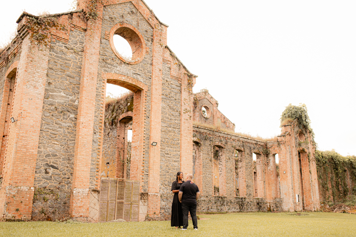 Ensaio Fotográfico na praia, Pré Wedding Praia, Angra dos Reis, amor, carinho, cumplicidade, Noiva, Casamento