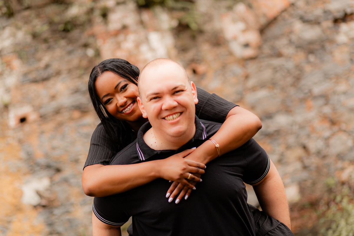 Ensaio Fotográfico na praia, Pré Wedding Praia, Angra dos Reis, amor, carinho, cumplicidade, Noiva, Casamento