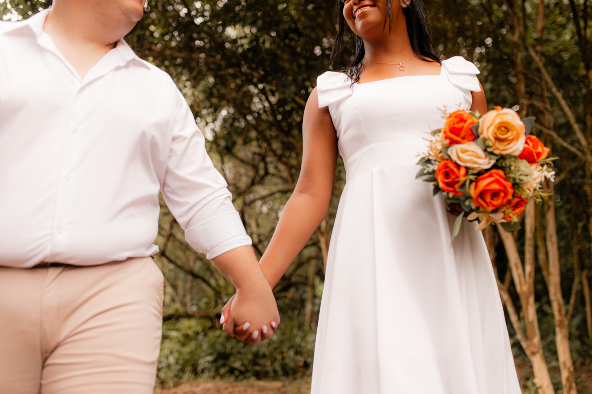 Ensaio Fotográfico na praia, Pré Wedding Praia, Angra dos Reis, amor, carinho, cumplicidade, Noiva, Casamento