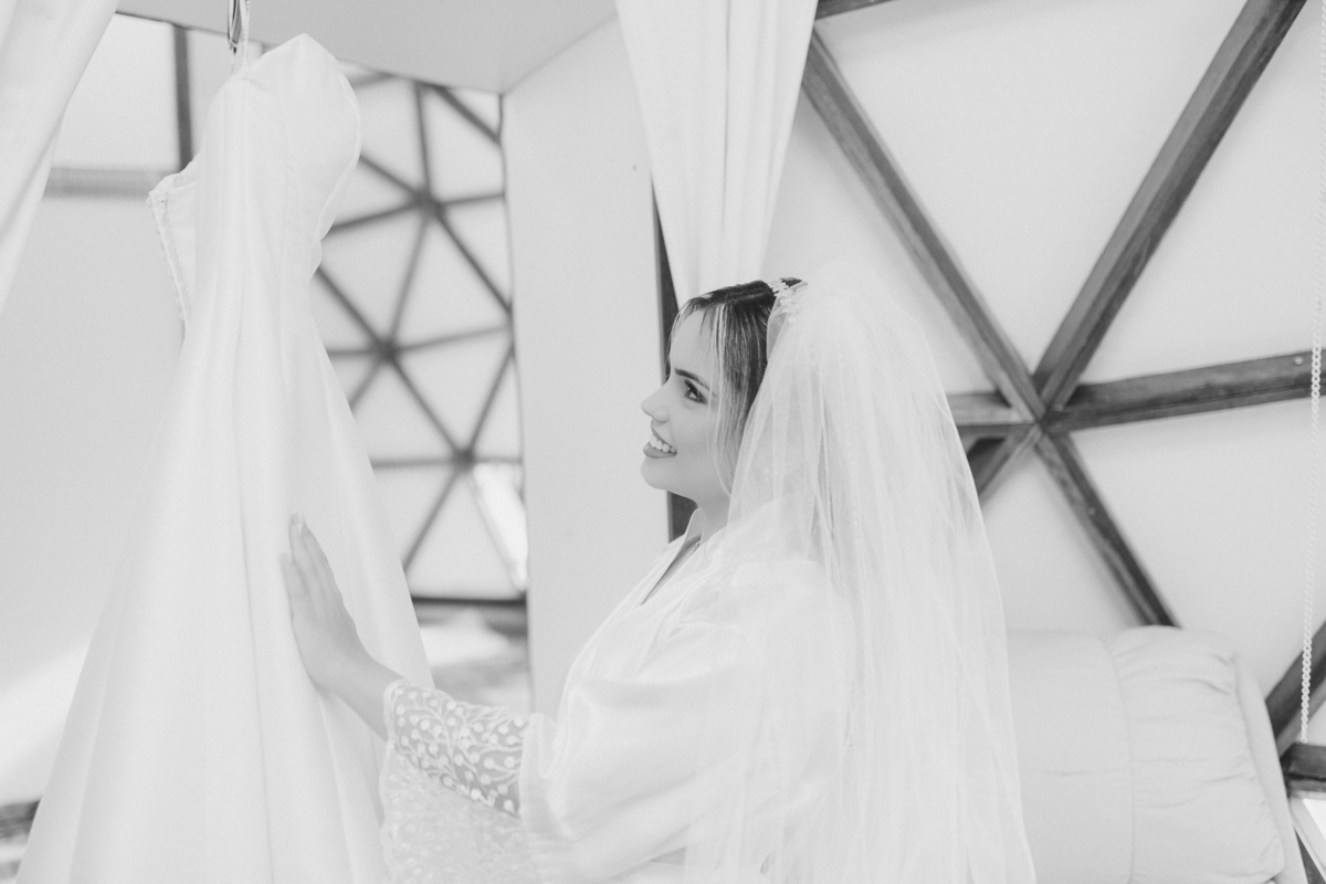 Making Of Casamento Vestido de Noiva Maquiagem Por do Sol Amor Noivos