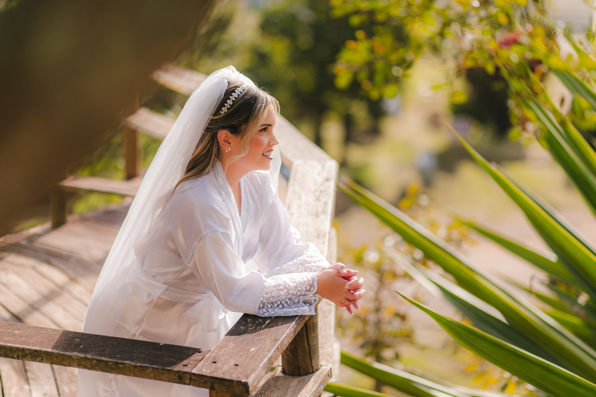 Making Of Casamento Vestido de Noiva Maquiagem Por do Sol Amor Noivos