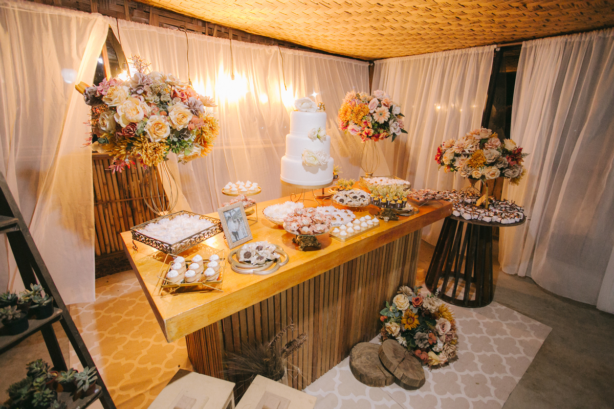 Casamento Vestido de Noiva Por do Sol Amor Noivos Montanha Emoção Casamento Luxo