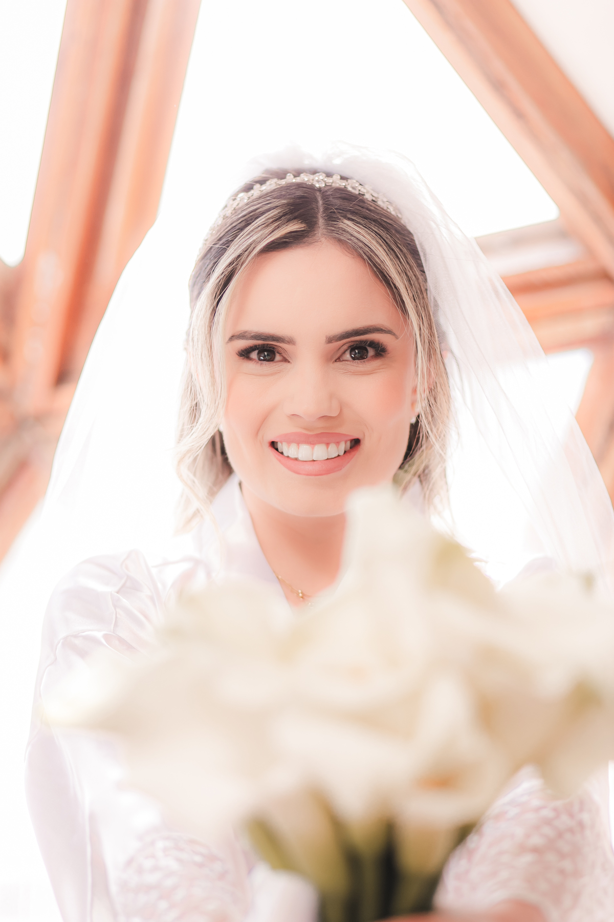 Making Of Casamento Vestido de Noiva Maquiagem Por do Sol Amor Noivos