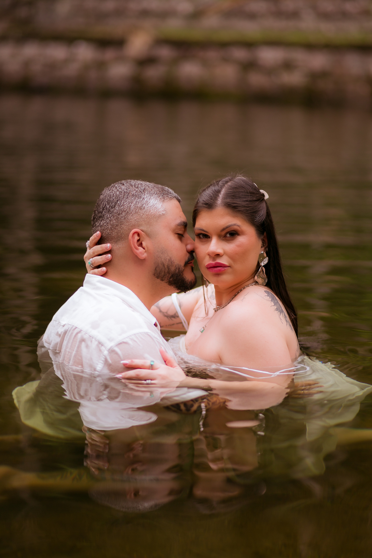 Casamento abraços carinho noiva noivos momento inesquecível