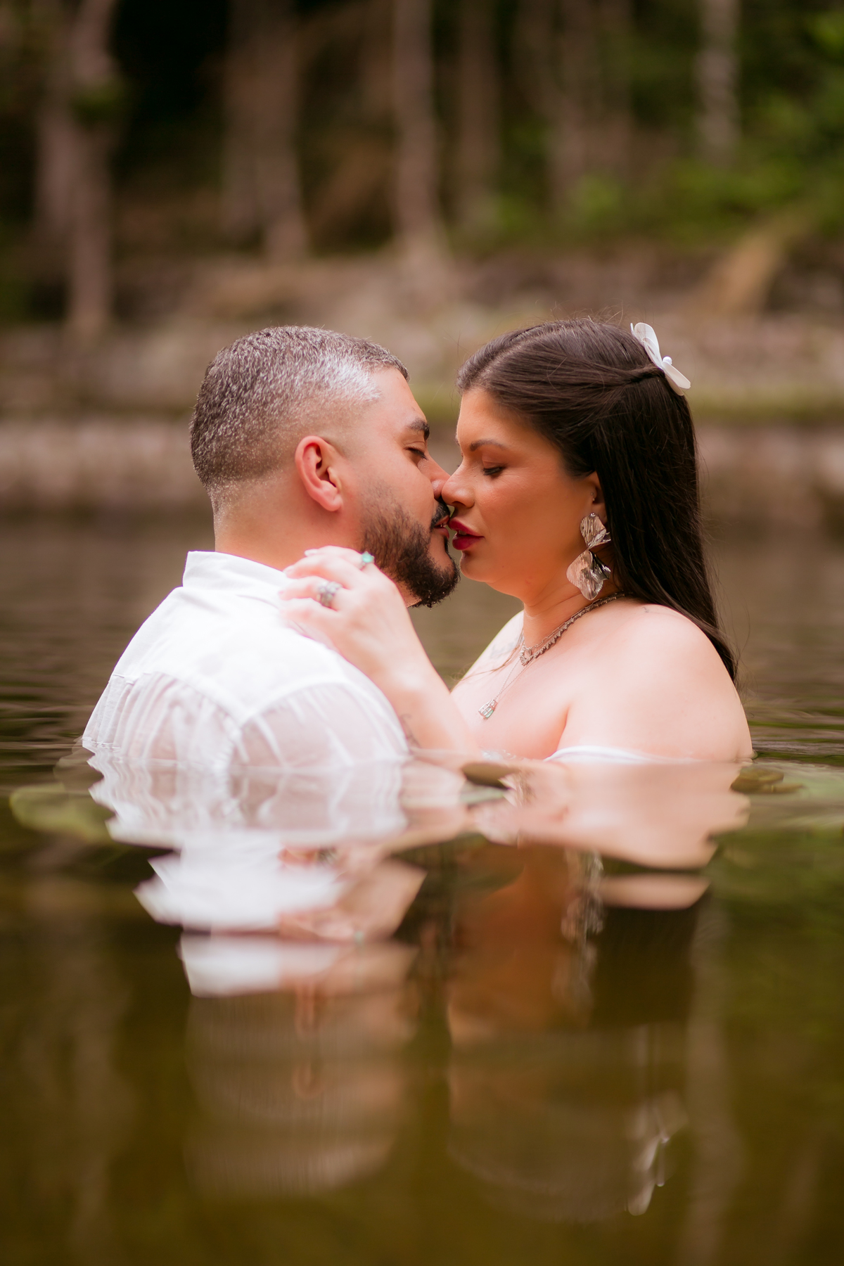 Casamento abraços carinho noiva noivos momento inesquecível