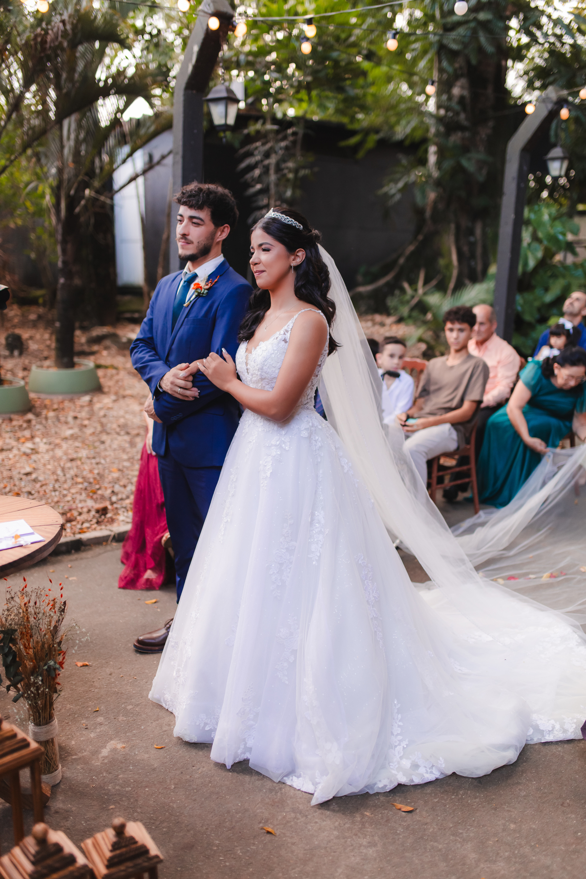 casamento emoção sonho realização noiva noivo olhares amor