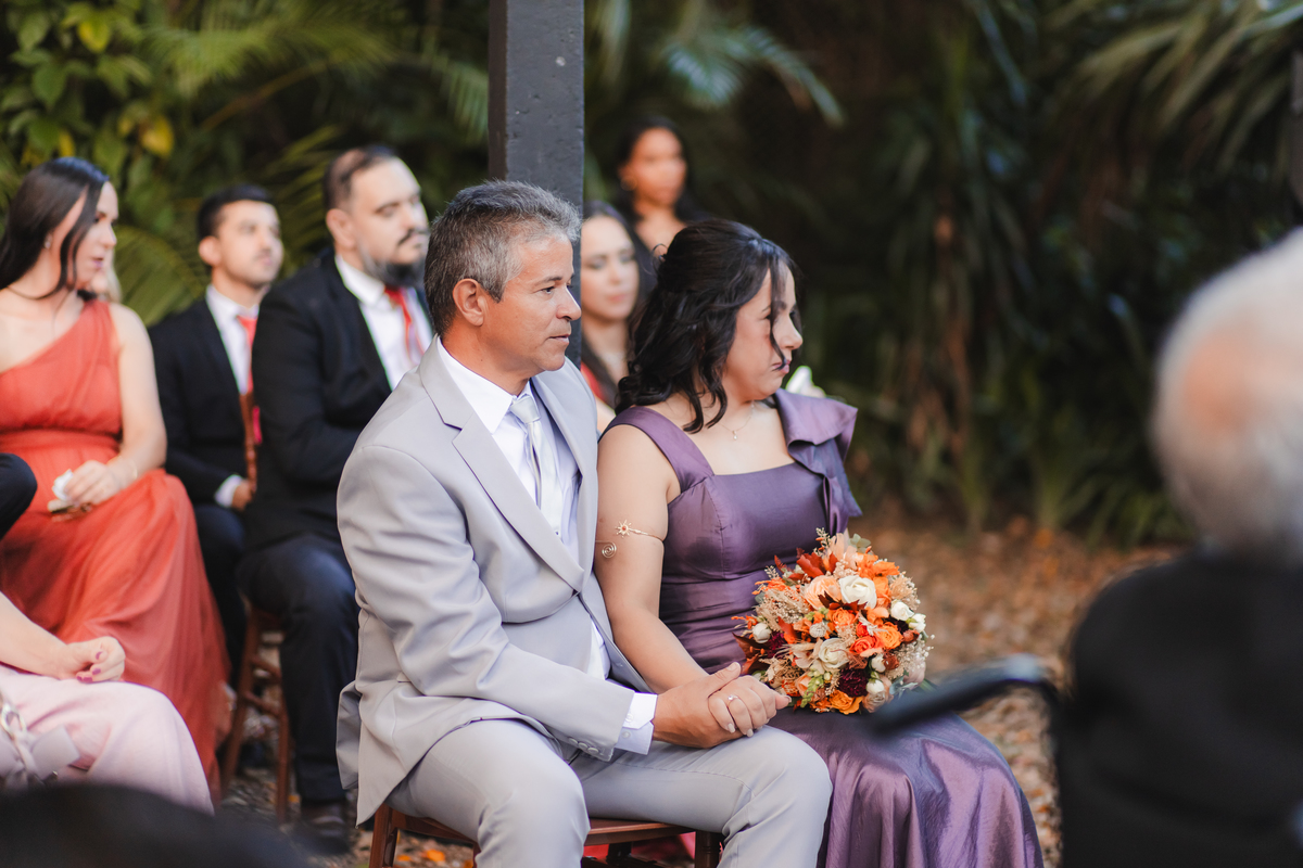 casamento inesquecível emoção sonho realização noiva noivo olhares amor