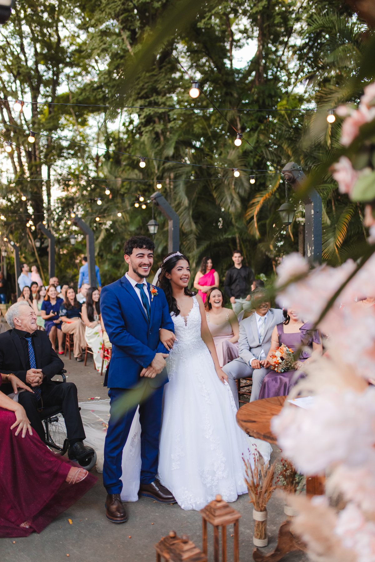 casamento inesquecível emoção sonho realização noiva noivo olhares amor
