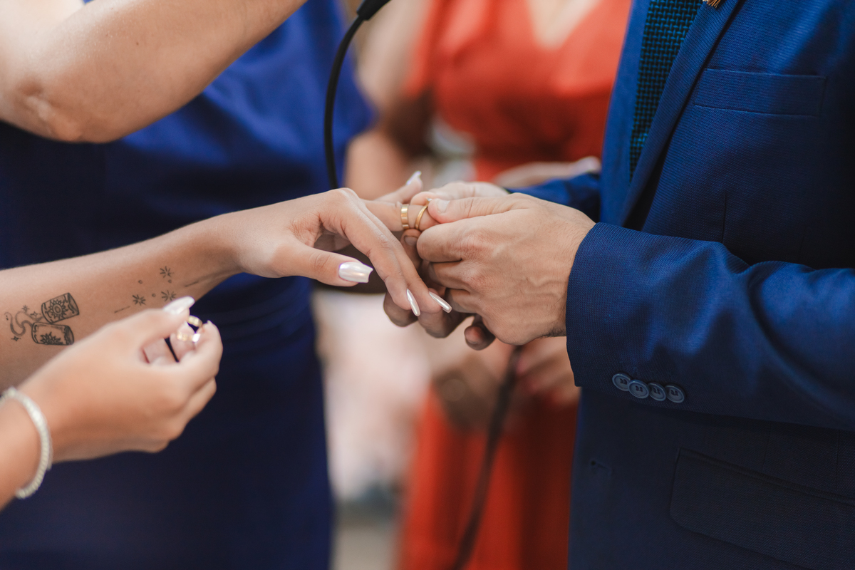casamento inesquecível emoção sonho realização noiva noivo olhares amor