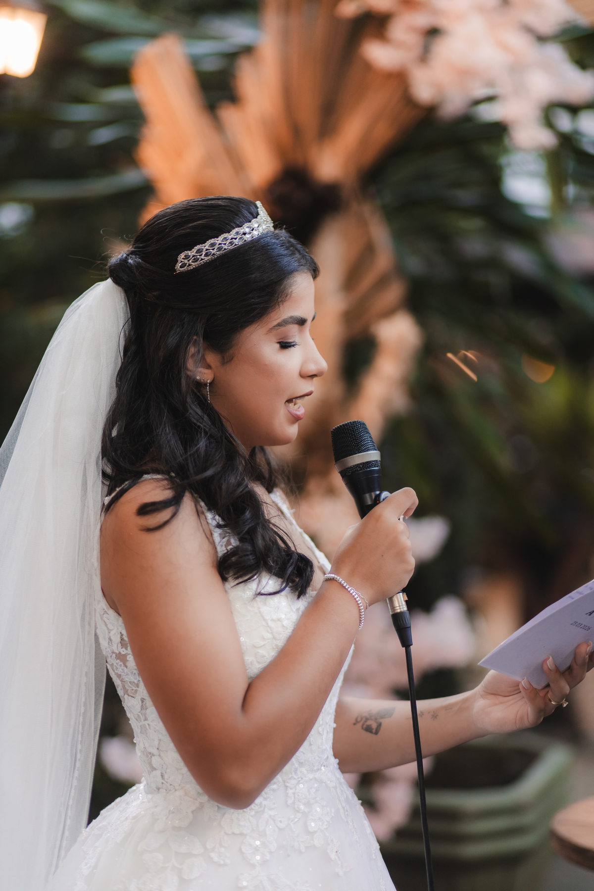 casamento inesquecível emoção sonho realização noiva noivo olhares amor