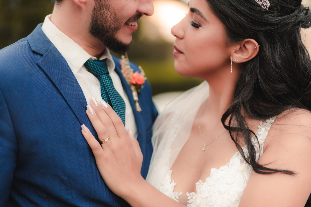 casamento inesquecível emoção sonho realização noiva noivo olhares amor