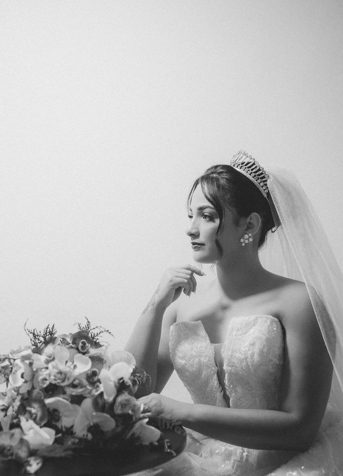 Making of Casamento Noiva Maquiagem Vestido de noiva Buquê de noiva