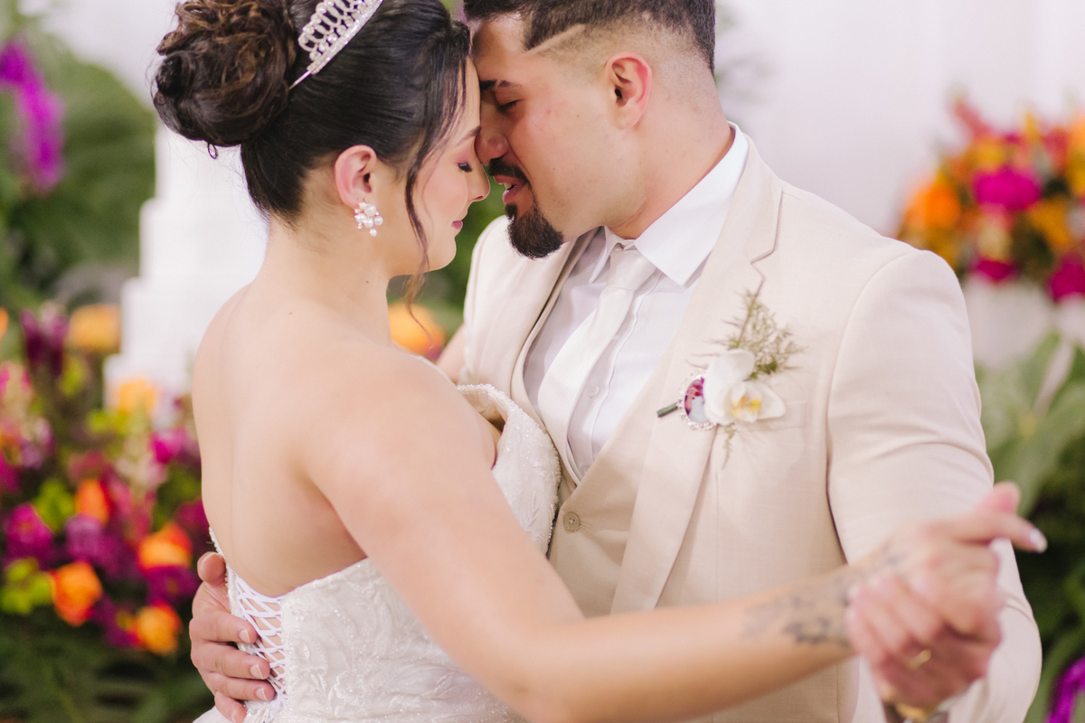 Casamento Noiva Vestido de noiva Buquê de noiva Cerimônia Amor Casamento Inesquecível Festa