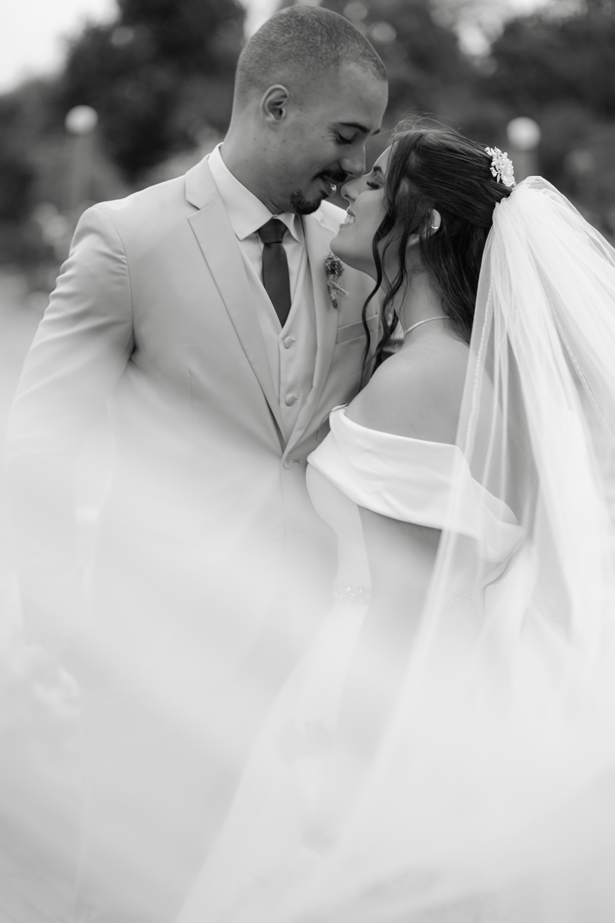 Vestido de Noiva, Casamento, Cerimônia, noiva se arrumando, Casamento sítio campo, Emoção, Inesquecível Casamento, Alegria, aliança de casamento