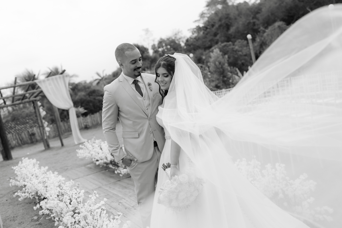 Vestido de Noiva, Casamento, Cerimônia, noiva se arrumando, Casamento sítio campo, Emoção, Inesquecível Casamento, Alegria, aliança de casamento