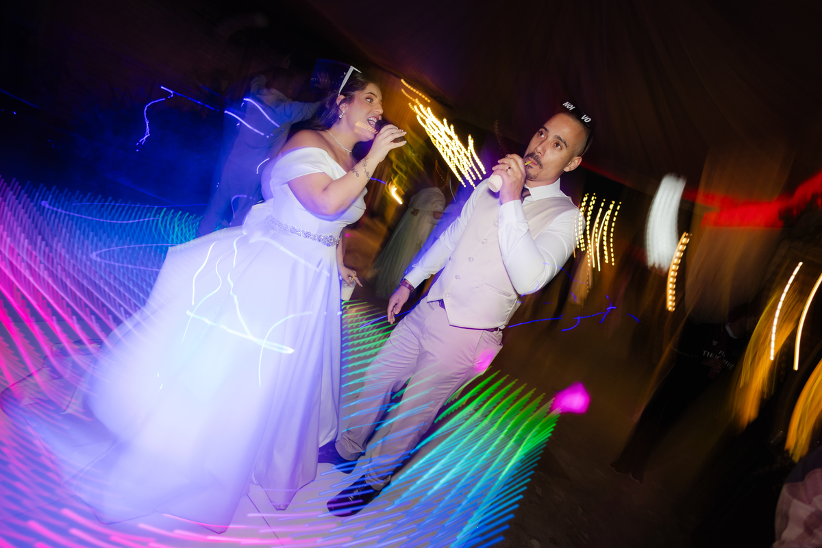 Vestido de Noiva, Casamento, Cerimônia, noiva se arrumando, Casamento sítio campo, Emoção, Inesquecível Casamento, Alegria, aliança de casamento, Festa de Casamento