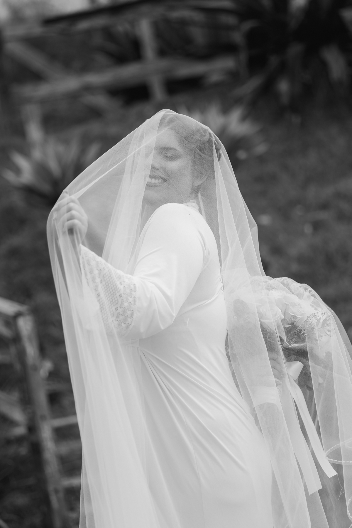 Vestido de Noiva, Casamento, Noiva Making Of, noiva se arrumando, sitio