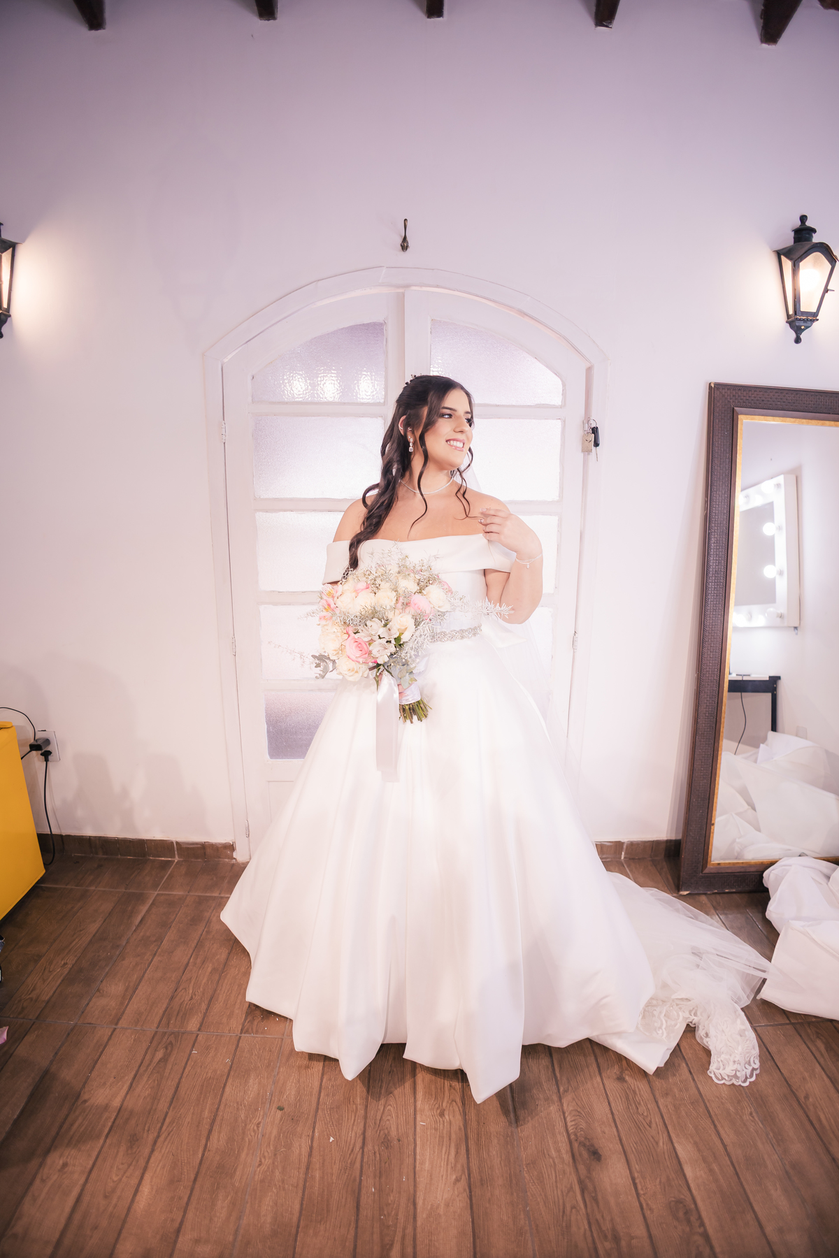 Vestido de Noiva, Casamento, Noiva Making Of, noiva se arrumando, sitio