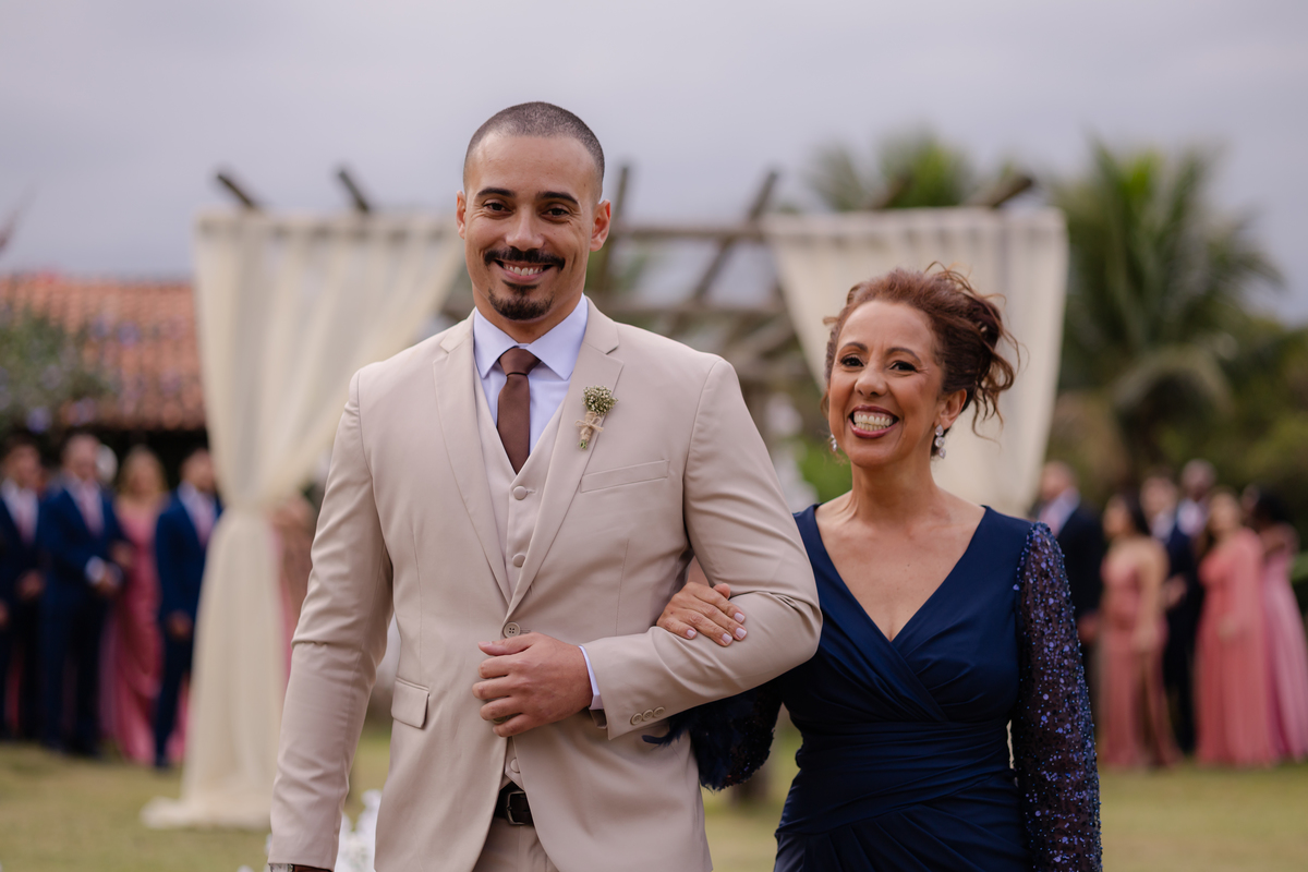 Vestido de Noiva, Casamento, Cerimônia, noiva se arrumando, Casamento sítio campo, Emoção, Inesquecível Casamento, Alegria, aliança de casamento