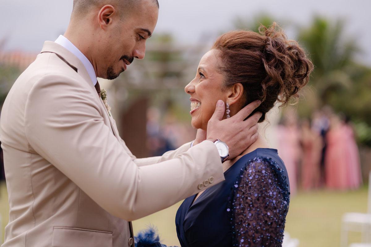 Vestido de Noiva, Casamento, Cerimônia, noiva se arrumando, Casamento sítio campo, Emoção, Inesquecível Casamento, Alegria, aliança de casamento