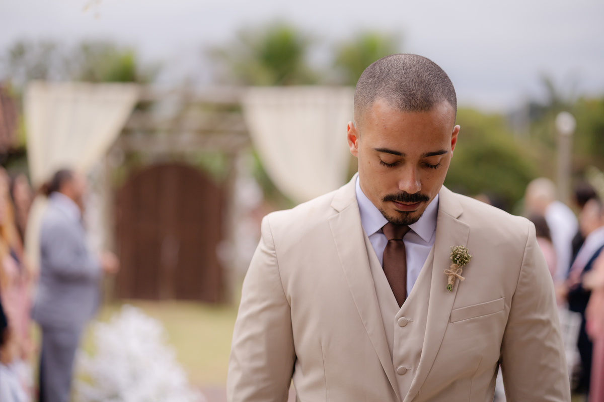 Vestido de Noiva, Casamento, Cerimônia, noiva se arrumando, Casamento sítio campo, Emoção, Inesquecível Casamento, Alegria, aliança de casamento