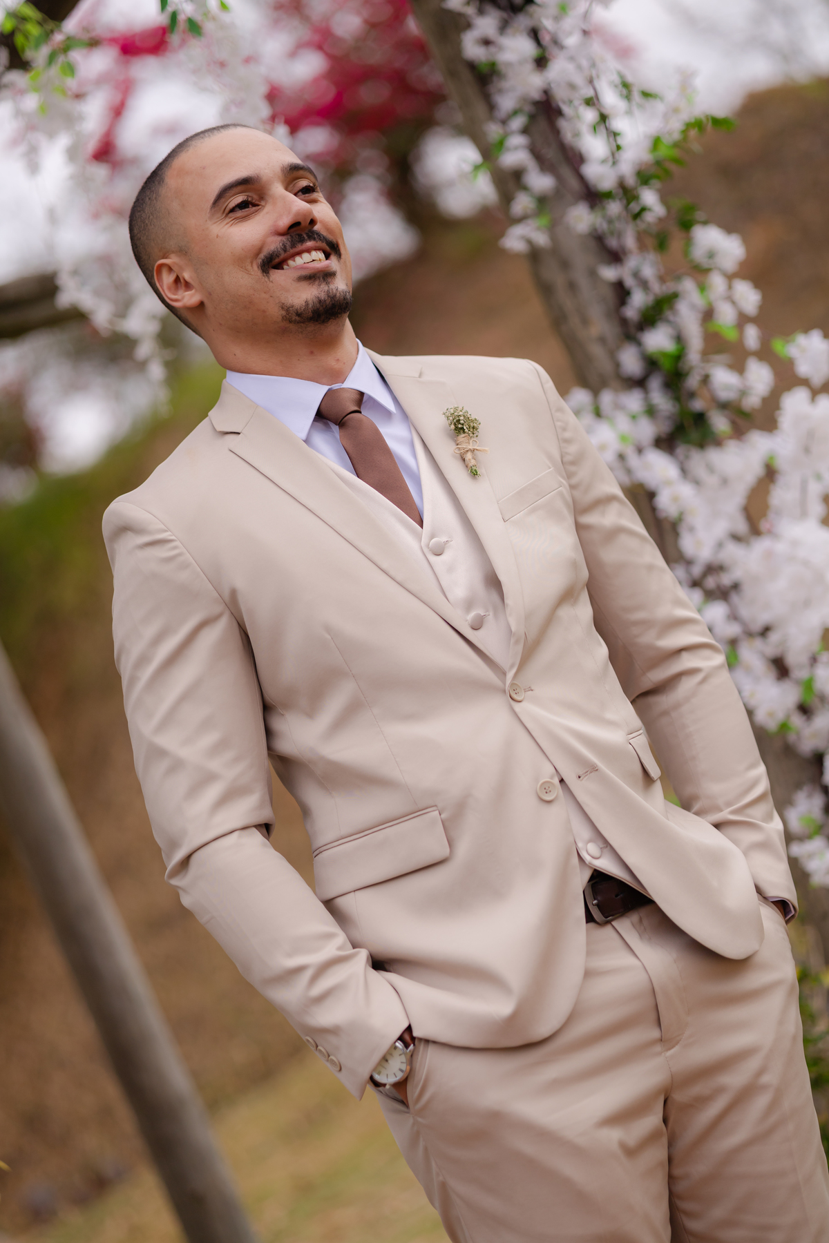 Vestido de Noiva, Casamento, Cerimônia, noiva se arrumando, Casamento sítio campo, Emoção, Inesquecível Casamento, Alegria, aliança de casamento