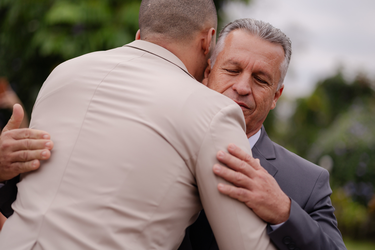 Vestido de Noiva, Casamento, Cerimônia, noiva se arrumando, Casamento sítio campo, Emoção, Inesquecível Casamento, Alegria, aliança de casamento