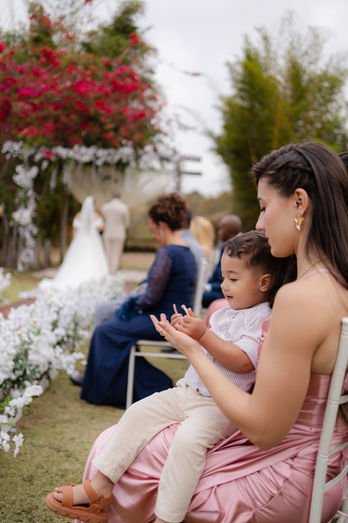 Vestido de Noiva, Casamento, Cerimônia, noiva se arrumando, Casamento sítio campo, Emoção, Inesquecível Casamento, Alegria, aliança de casamento
