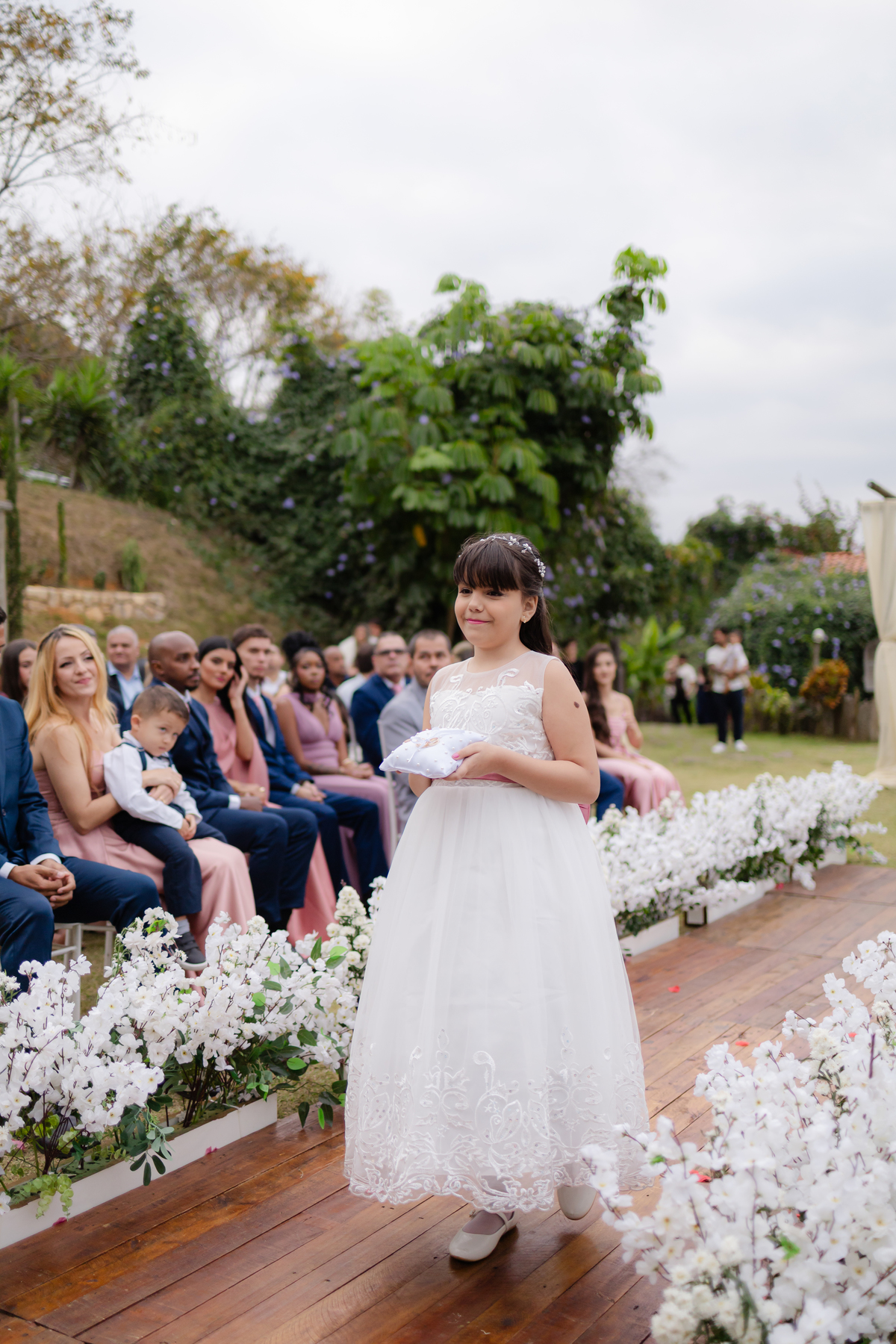 Vestido de Noiva, Casamento, Cerimônia, noiva se arrumando, Casamento sítio campo, Emoção, Inesquecível Casamento, Alegria, aliança de casamento