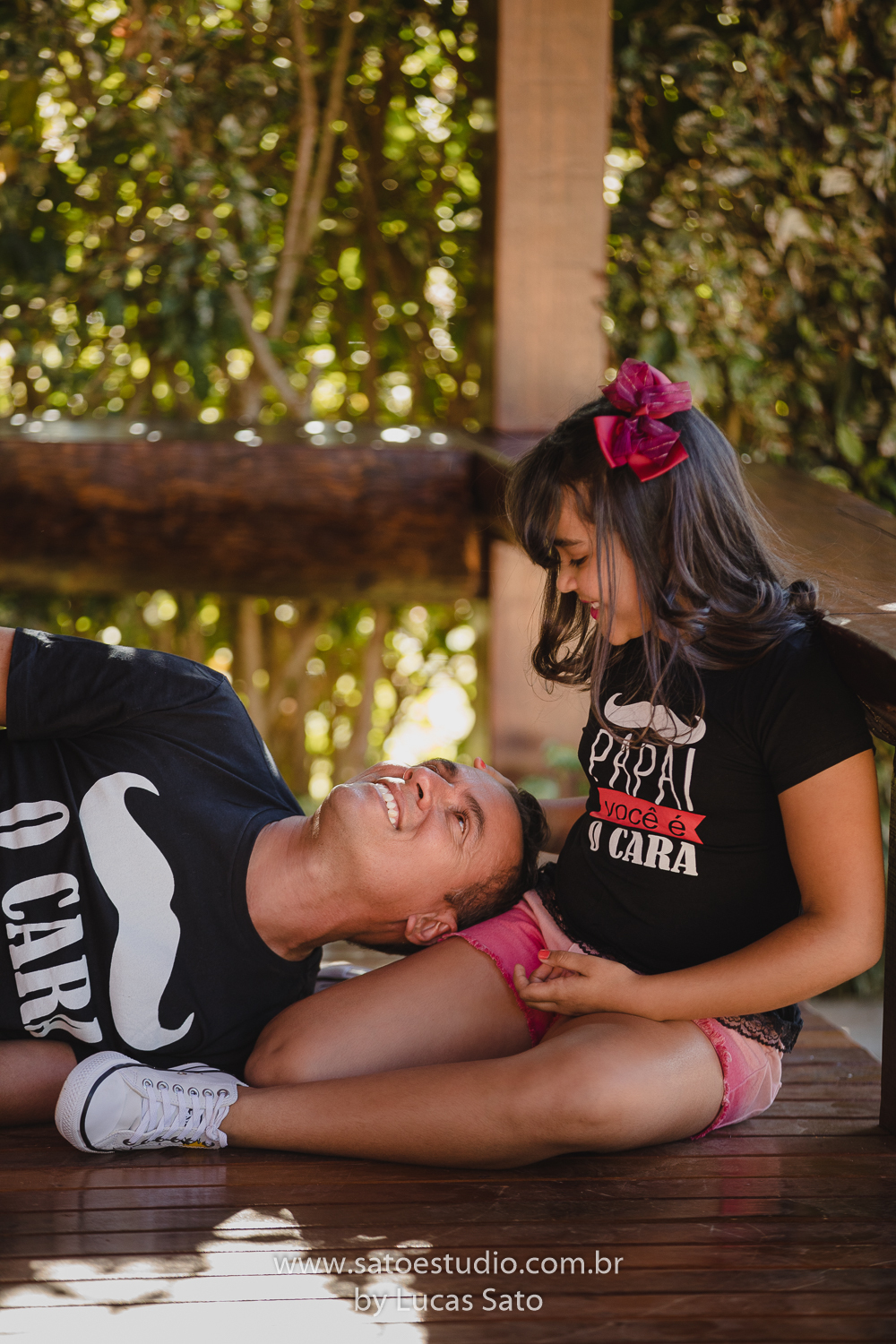 Fotografia de pai e filha, dia dos pais com muito amor.