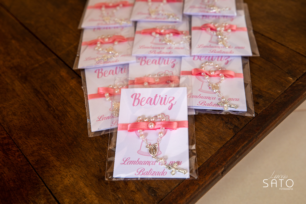 Batismo na Igreja, fotografia de batizado. Fotógrafo de batismo ou batizado. Vestido para batizado.