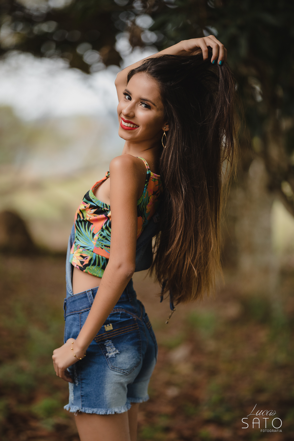 Fotografia de ensaio de 15 anos em São Gotardo e região, atendendo as cidades de Matutina, São Gotardo, Rio Paranaíba e Carmo do Paranaíba-MG.