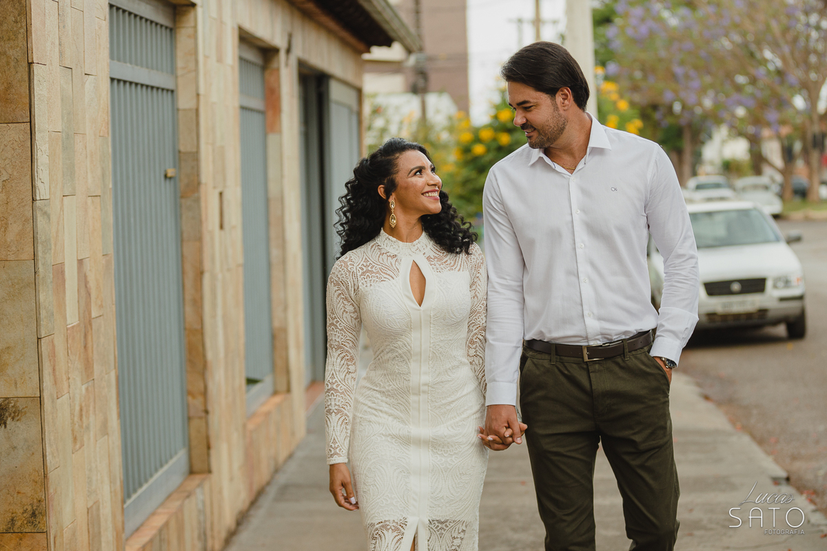 Fotografia de casamento civil em cartório localizado em São Gotardo-MG