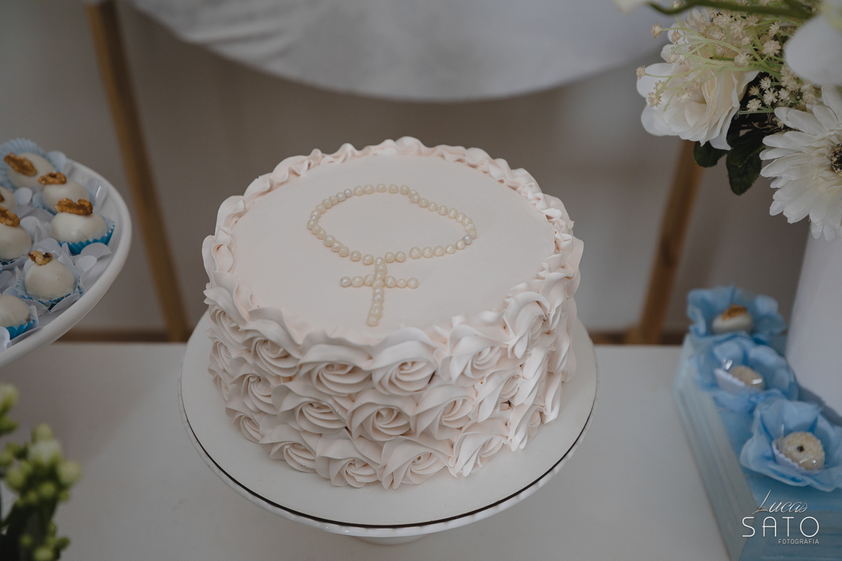 Bolo para batismo em São Gotardo-MG para recepção ou festa.
