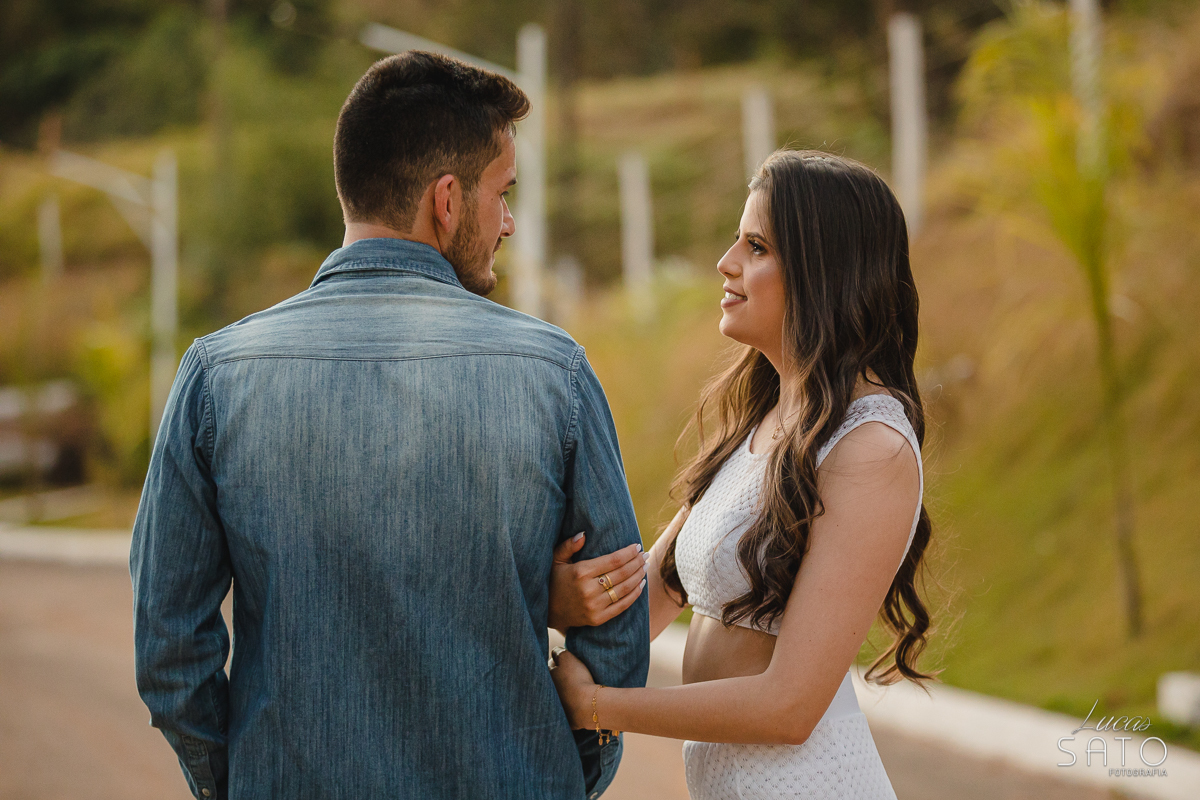 Fotografia de ensaio de casal. #ensaiodecasal em São Gotardo-MG