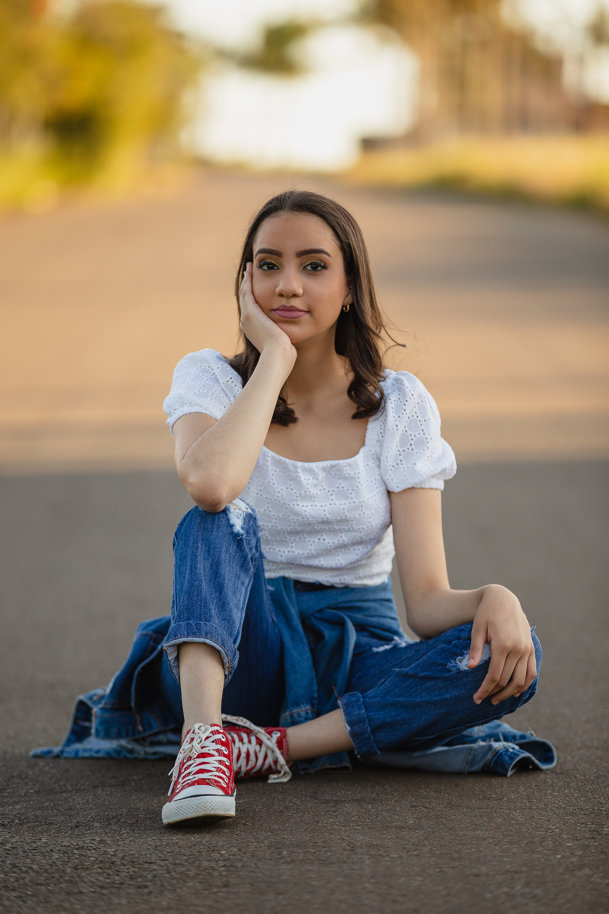 Retrato urbano de ensaio externo realizado no município de São Gotardo-MG