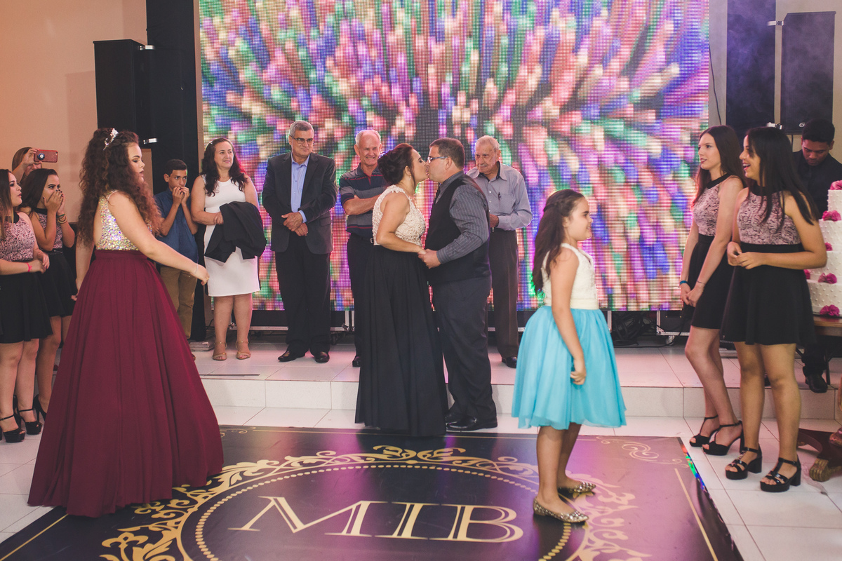 Aniversário 15 anos Isadora Cianorte Paraná Estudio Foco Book Festa fotografia debutante makeup eventos