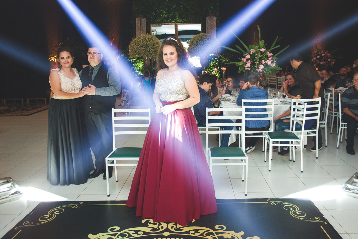 Aniversário 15 anos Isadora Cianorte Paraná Estudio Foco Book Festa fotografia debutante makeup eventos