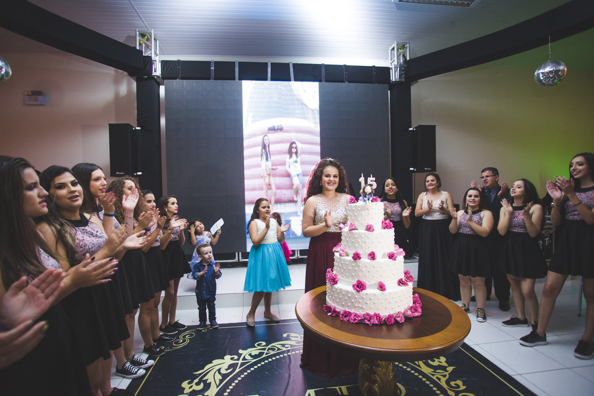 Aniversário 15 anos Isadora Cianorte Paraná Estudio Foco Book Festa fotografia debutante makeup eventos