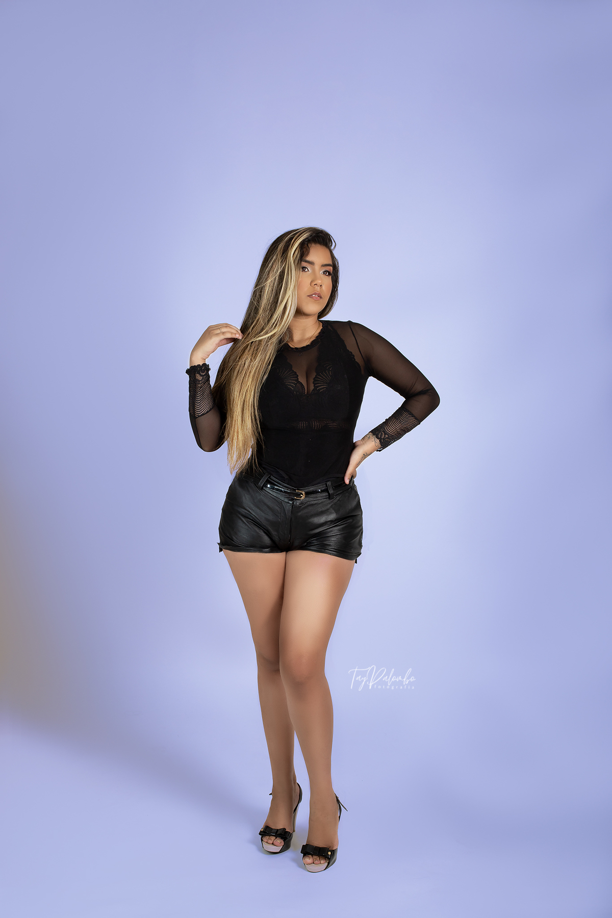 ensaio feminino em estúdio
estúdio em São Bernardo do Campo