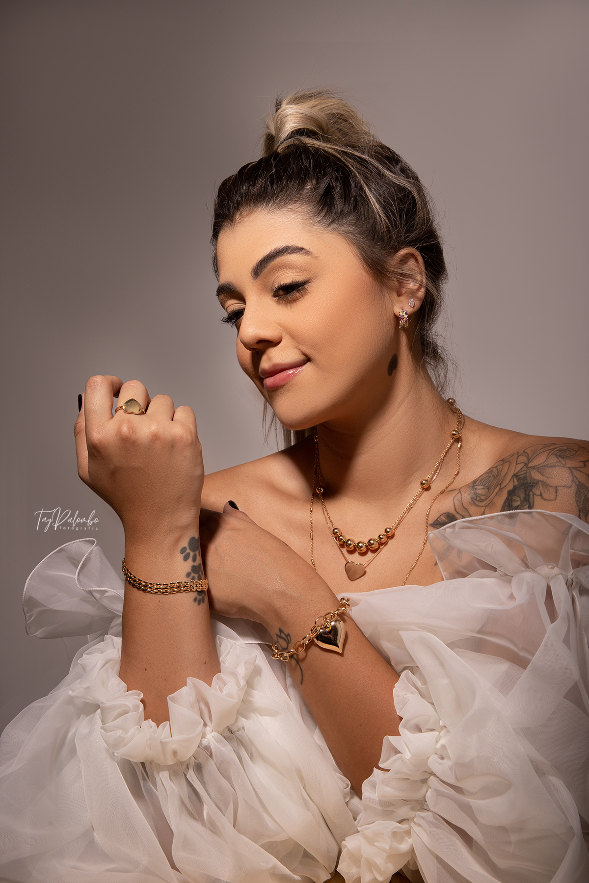 ENSAIO CORPORATIVO NO ABC
ENSAIO CORPORATIVO EM SÃO BERNARDO
MAQUIADORES ABC PAULISTA
FOTO CORPORATIVA SBC
ENSAIO POSICIONAMENTO ESTÚDIO
ESTÚDIO EM SÃO BERNARDO DO CAMPO