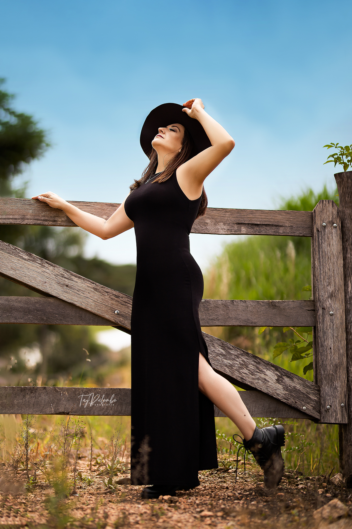 ensaio feminino no campo