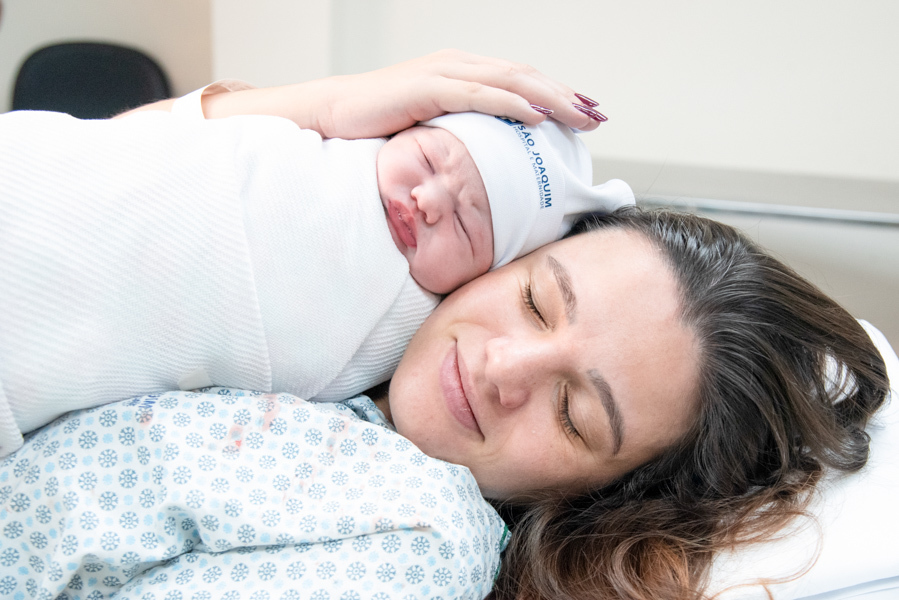 FOTOS PARTO
FOTOS NASCIMENTO
ENSAIO NASCIMENTO GESTANTE MATERNIDADE